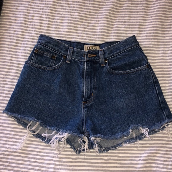 L.L. Bean Pants - 🎉HP🎉 Vintage high rise jean shorts